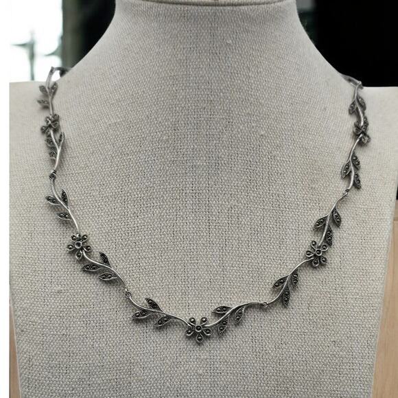 Vintage Victorian Art Deco Style Marcasite Flower Vine Silver 925 Necklace